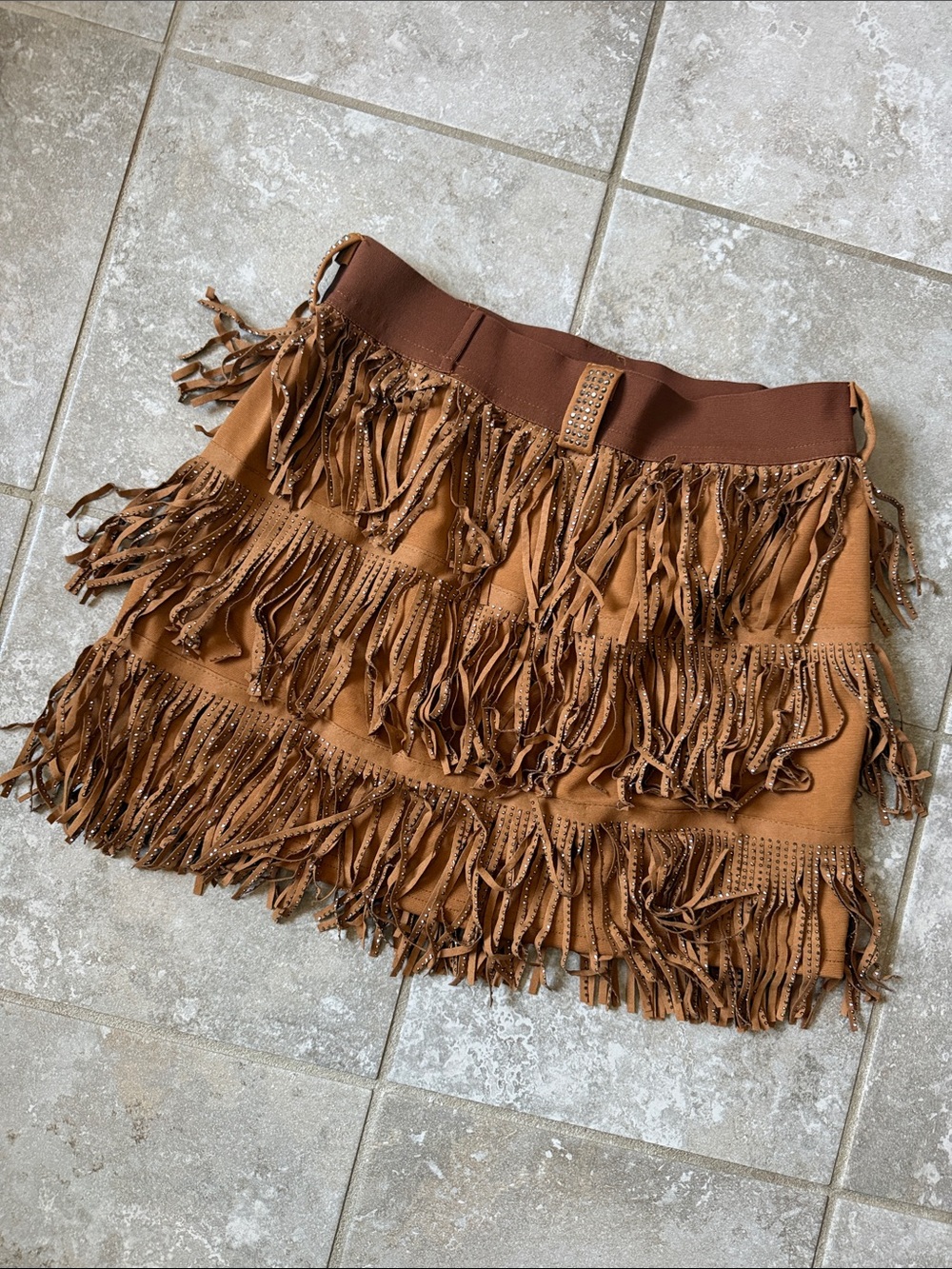 Brown Fringe Mini Skirt - Women's Stylish Tiered Fringe (worn once, NO BELT)